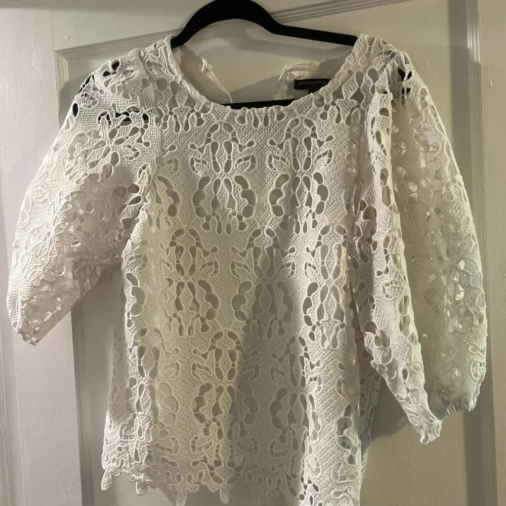 Banana Republic, Lace Puff-Sleeve Top, Size S - Picture 5 of 5